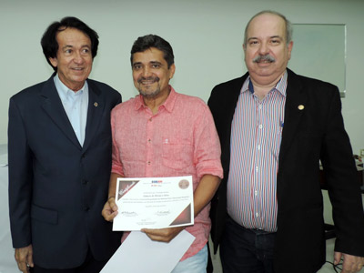SOERN entrega certificados chancelados pelo Colégio Brasileiro de Odontologia Hospitalar e Intensiva