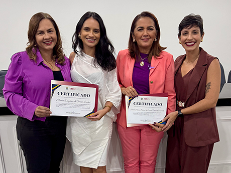 A Comissão CRO-RN Mulher realizou o CRO-RN Lilás com palestras de psicóloga e de delegada 