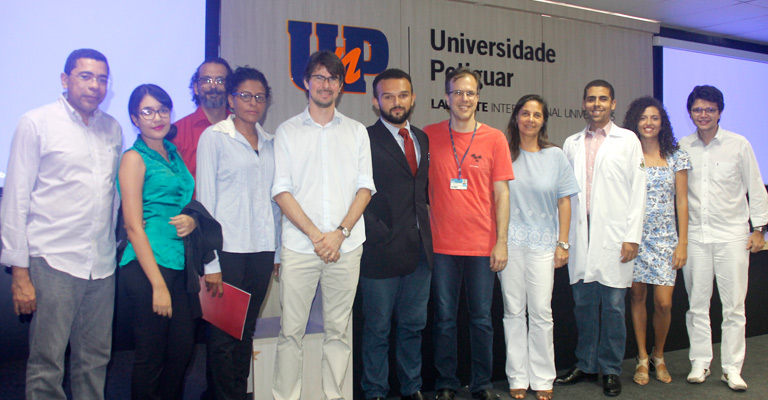Alunos de Odontologia da UnP participam do Julgamento Simulado de Processo Ético