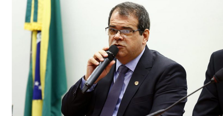 Fantástico: Cirurgião-Dentista possui autorização legal para exercício da Harmonização Orofacial