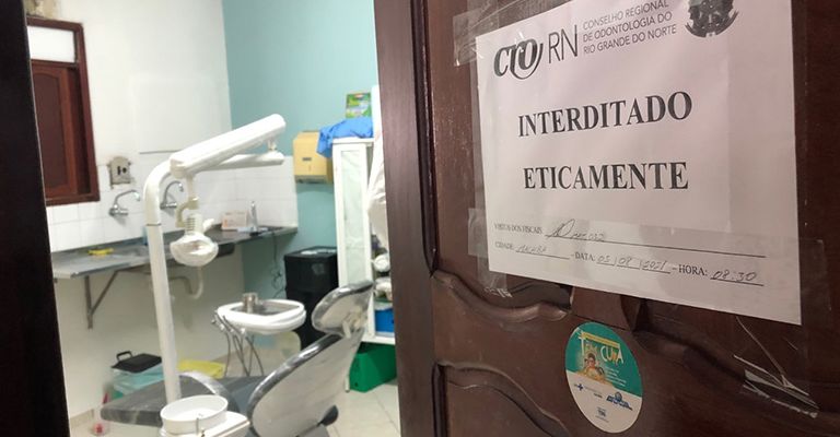 A equipe de Fiscalização do CRO-RN visita seis UBSs em Macaíba e interdita eticamente dois consultórios por insalubridade
