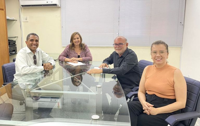 Comissão de Biossegurança do CRO-RN se reúne com a presidente do Conselho