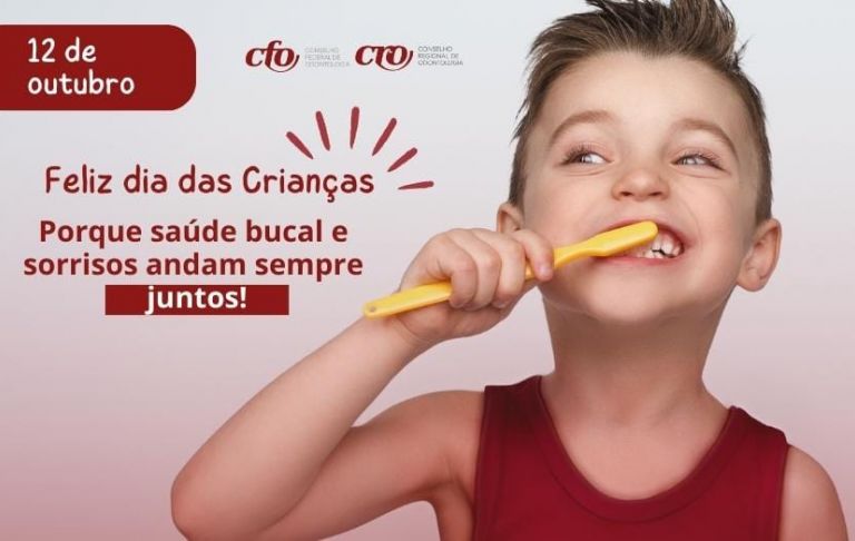 Feliz dia das crianças. Porque Saúde Bucal e sorrisos andam sempre juntos!