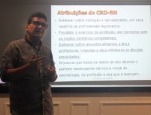 Novos cirurgiões-dentistas recebem carteira no CRO-RN