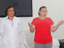 Dentistas ministram curso de Curso de Capacitação para Cuidados com a Higiene Oral de Recém-nascidos