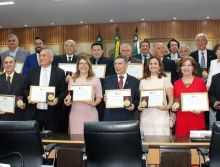 Câmara de Vereadores de Natal homenageia os cirurgiões-dentistas em sessão solene