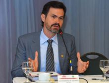 Dia das Crianças: “Mudança de hábito na pandemia exige maior cuidado com a saúde bucal na infância”,