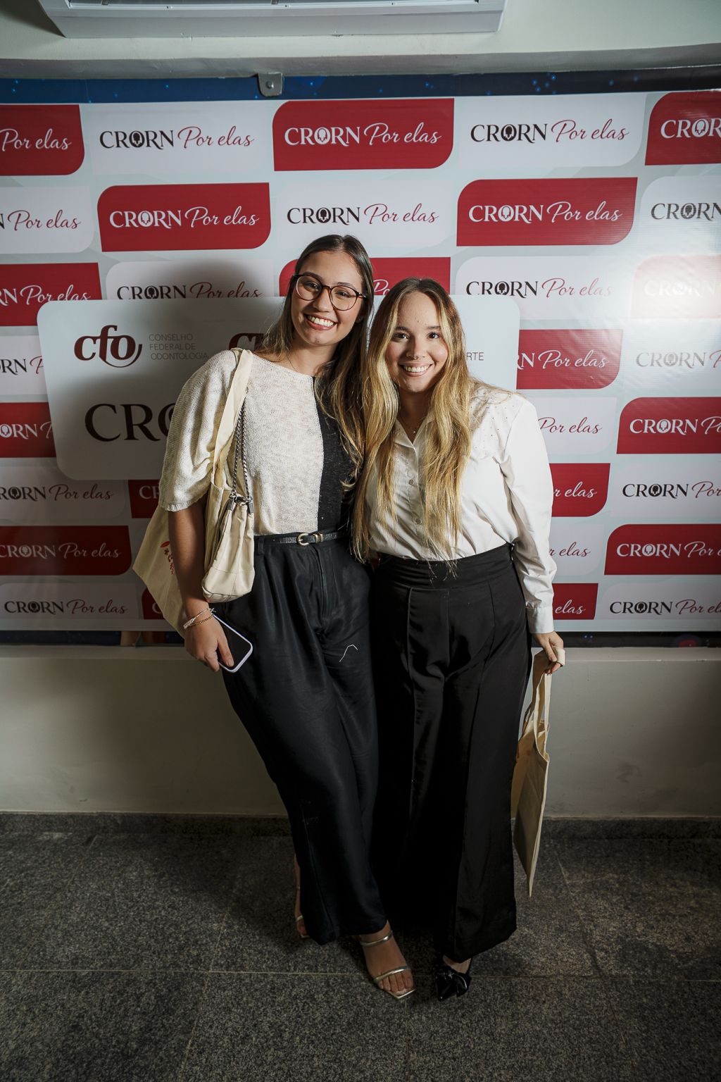 CRO POR ELAS