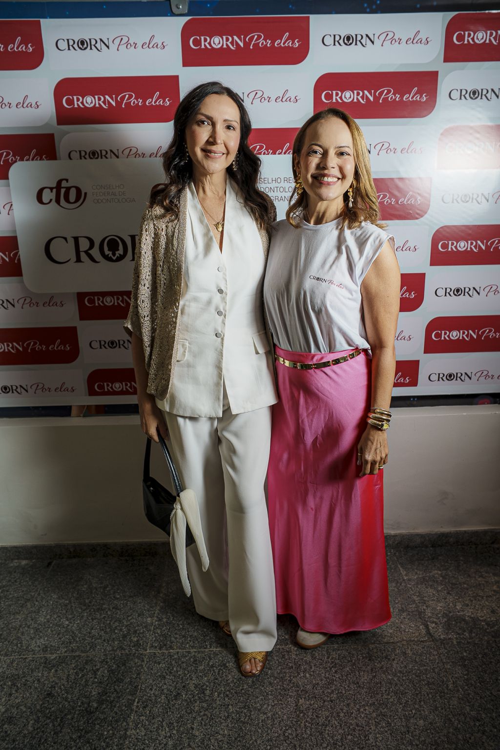 CRO POR ELAS